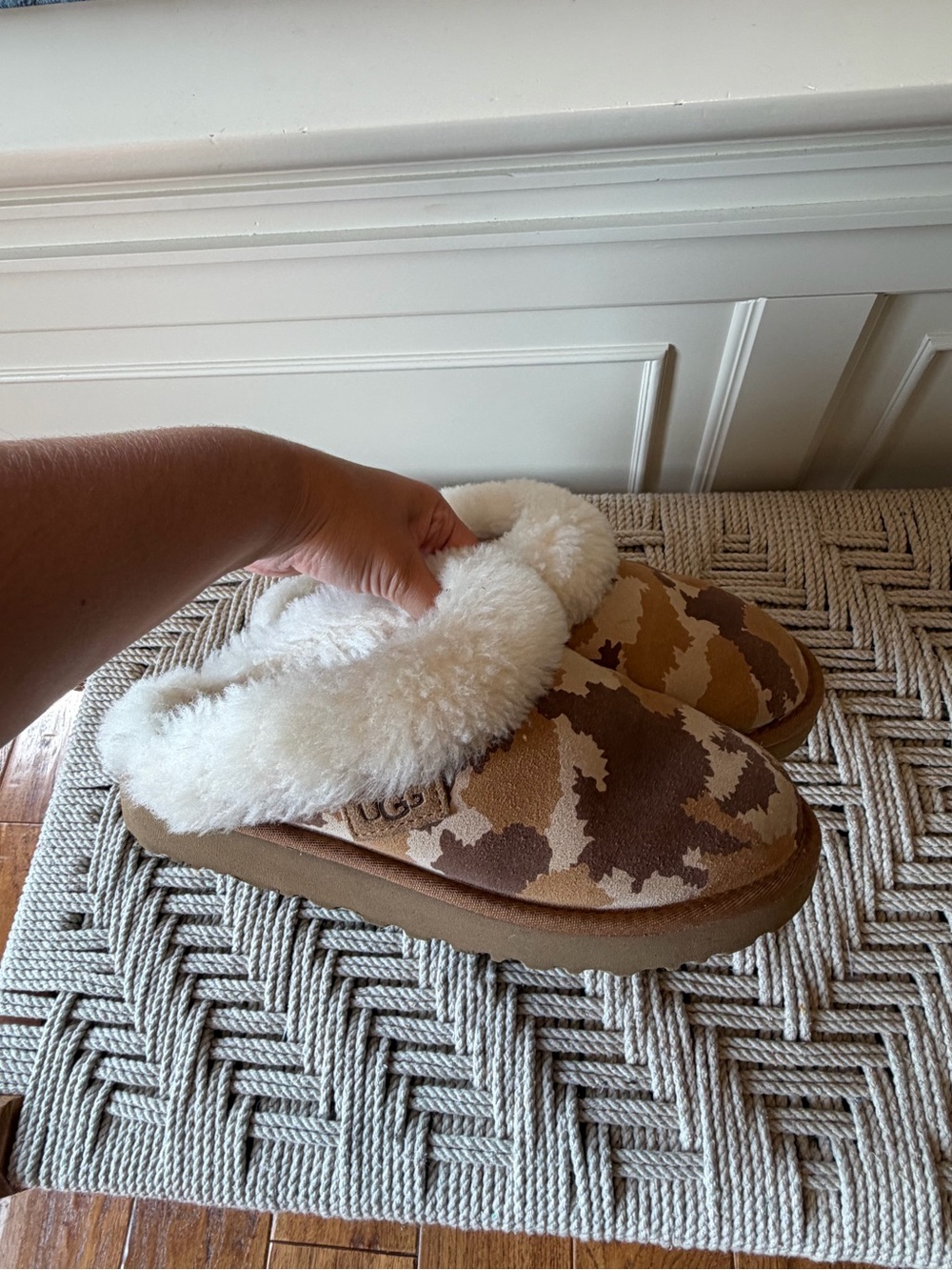 UGG Camouflage Shearling Mule - Brown & White